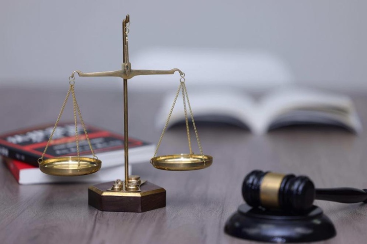 冠领律师专业辩护,依法助嫌疑人取保候审 冠领律师专业辩护,依法助嫌疑人取保候审